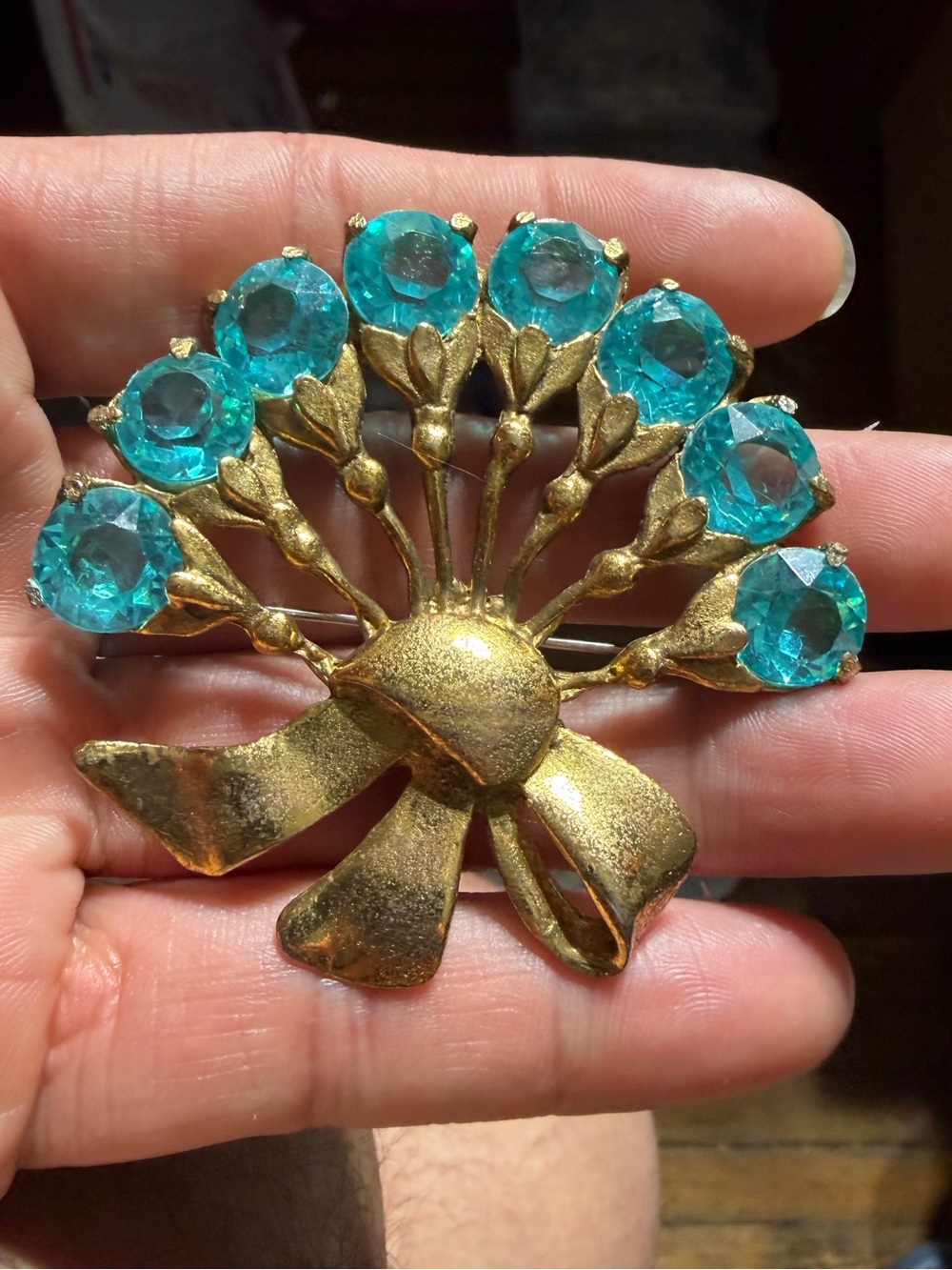 Vintage Gold Tone Floral Teal Blue Crystal Brooch RARE